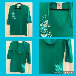 Roxy Paradise! Fantastic green/blue colors! 1/2 sleeve hoodie shirt w pocket
